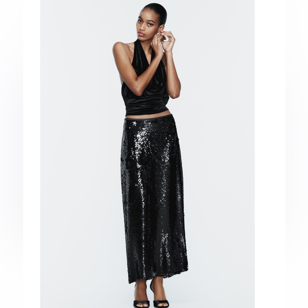Zara Black Sequin Midi Skirt B2